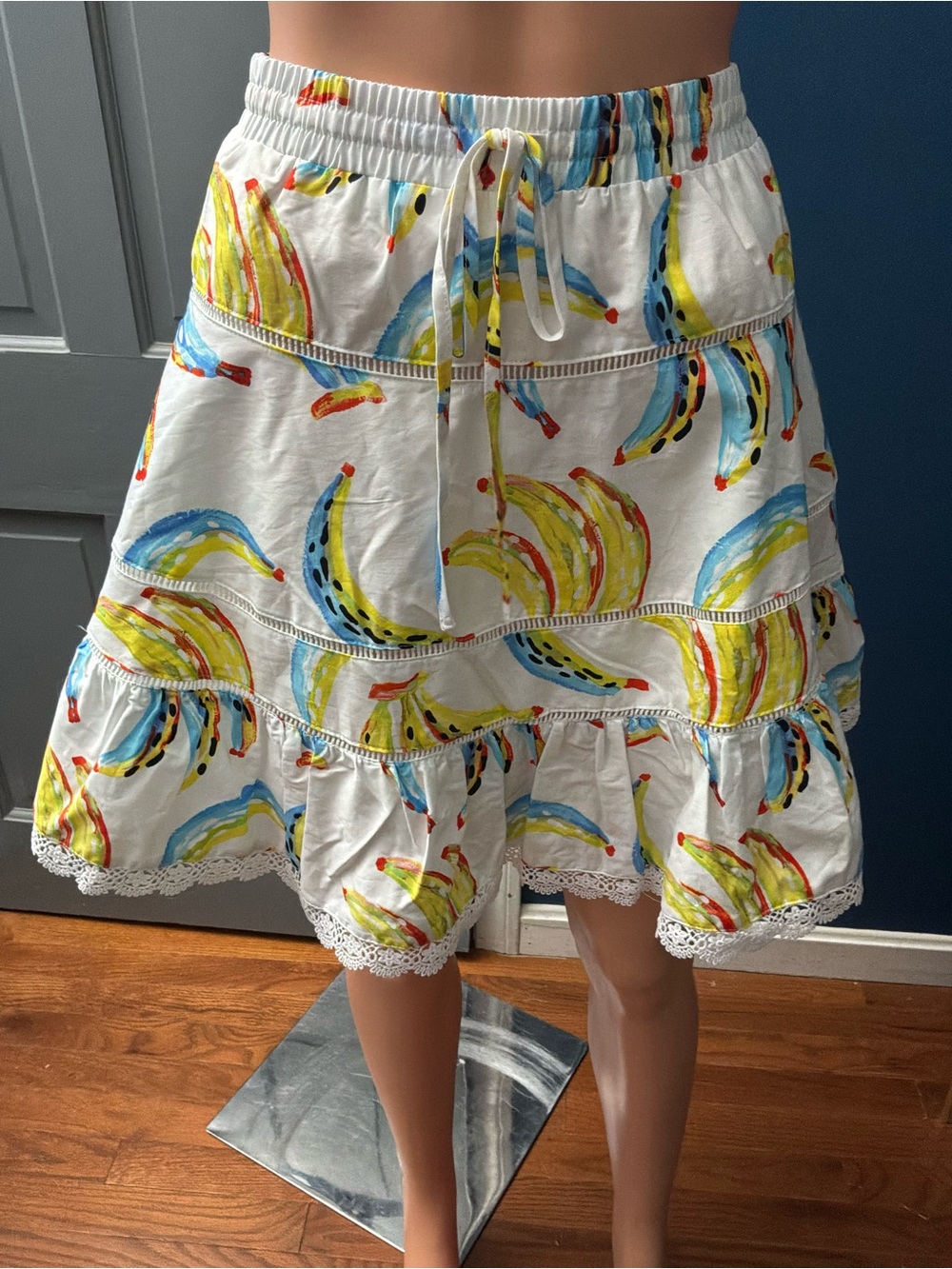 White Tiered A-Line Skirt with Yellow & Blue Banana Print